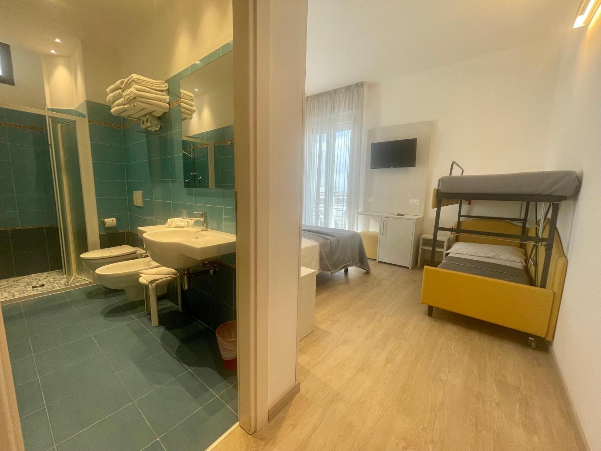 Hotel Eiffel 리미니 외부 사진